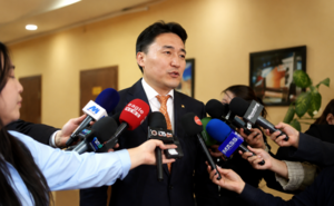 Р.Даваадорж: Инфляц өндөр түвшинд удаан хадгалагдвал ядуурал тэлнэ